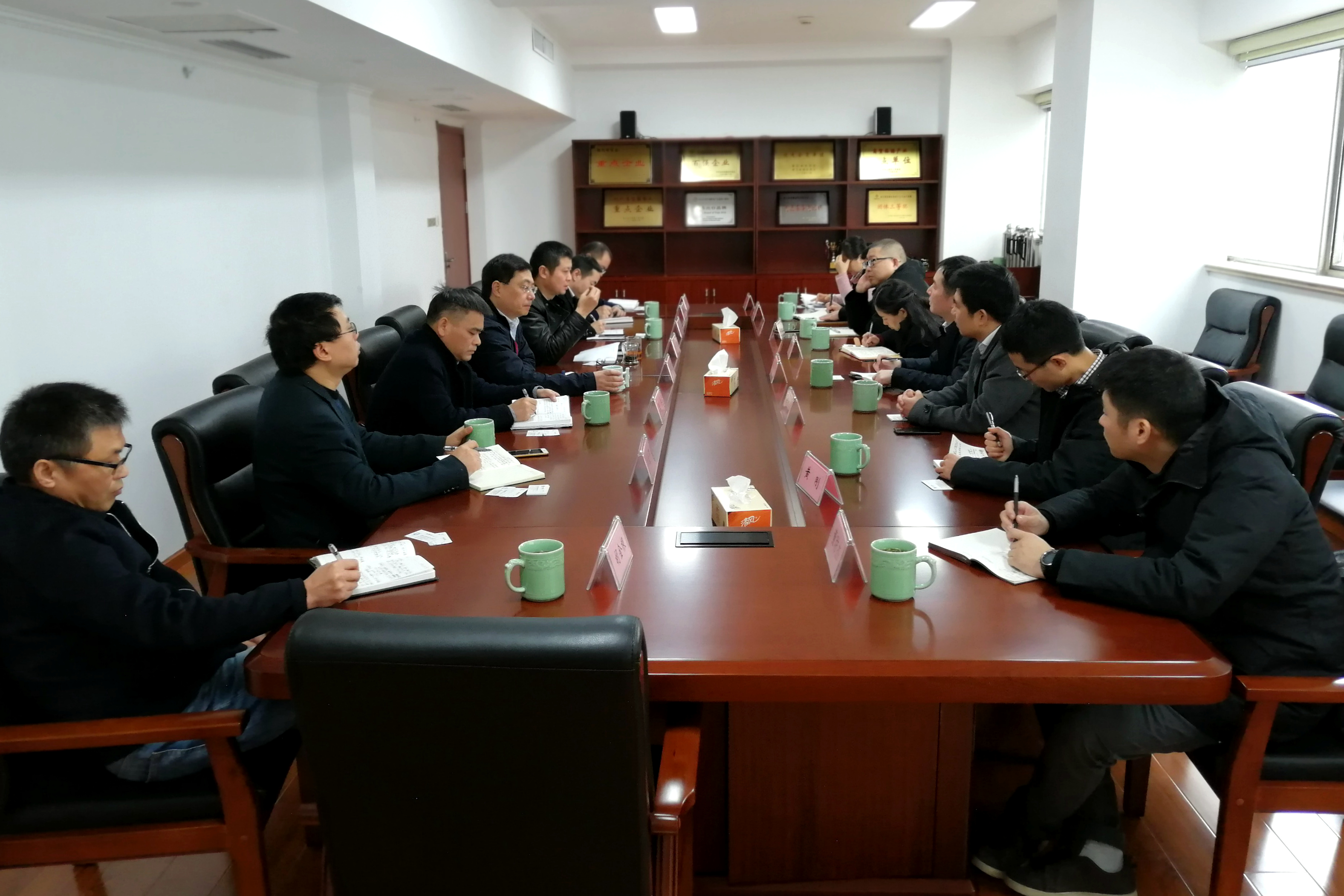 安吉县杜尉栋副县长一行到访B体育（中国）国际平台,B SPORTS商议茶苗扶贫事宜