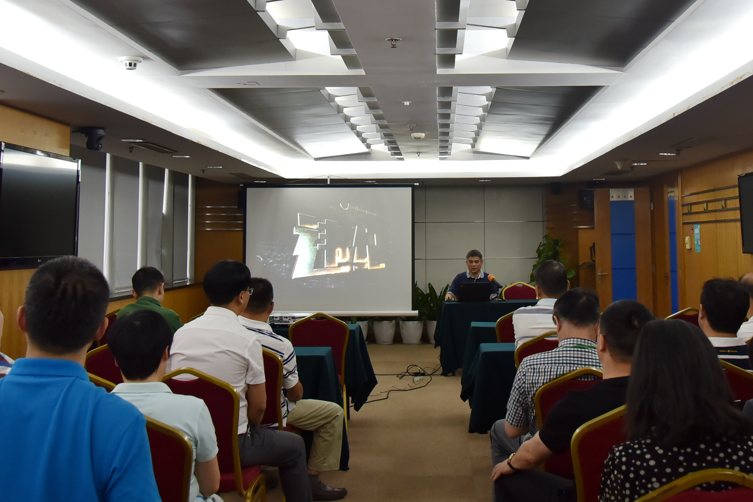B体育（中国）国际平台,B SPORTS召开警示教育大会